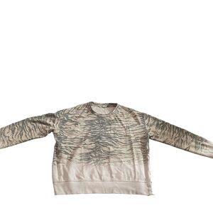 Women's Beige and Grey Patterned Shirt Size Medium